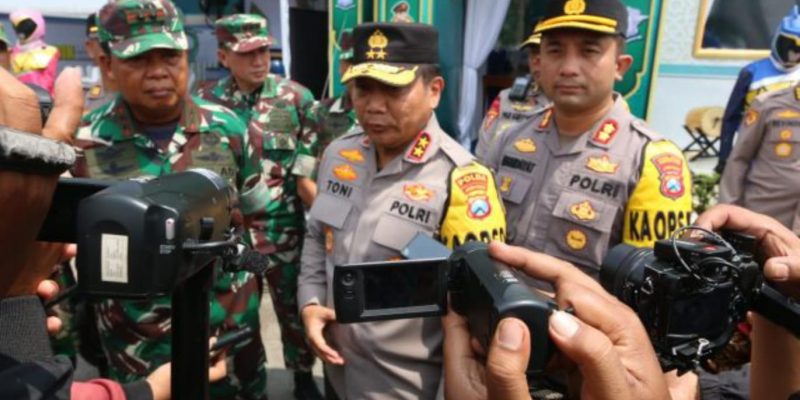 Ini Pesan Kapolda Jatim dan Pangdam V Brawijaya Usai Meninjau Pos Pam dan Pos Yan