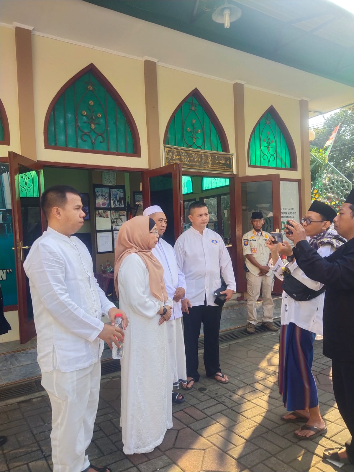 Dandim 0736/Batang Berserta Forkopimda Laksanakan Sholat Idul Fitri Bersama