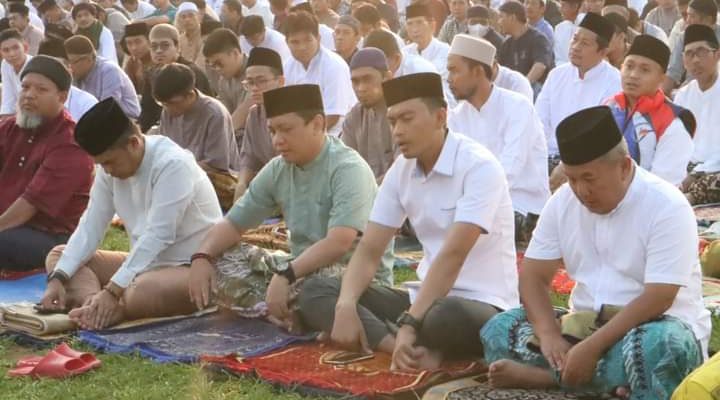 Sambut Idul Fitri,Aaf Laksanakan Sholat Ied Bersama Ribuan Masyarakat