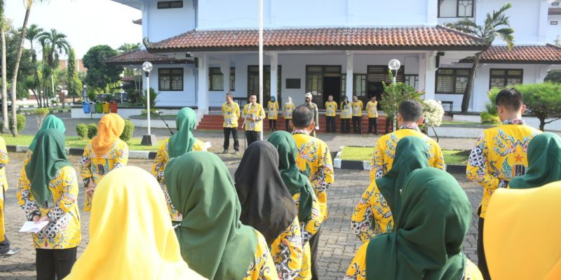 Hari Pertama Kerja, Bupati Ajak ASN Tingkatkan Semangat Melayani Masyarakat