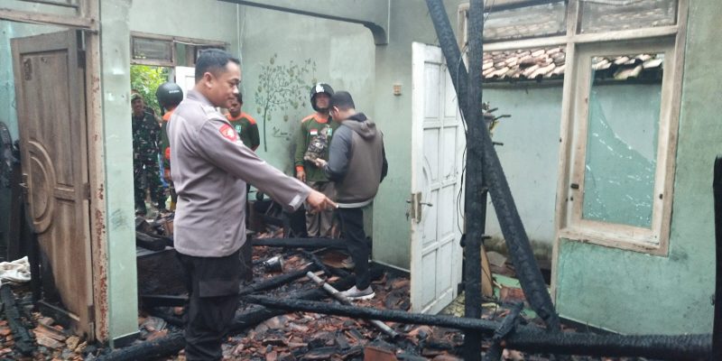 Rumah di Pekajangan Pekalongan dilalap Si Jago Merah, Diduga Korsleting Listrik