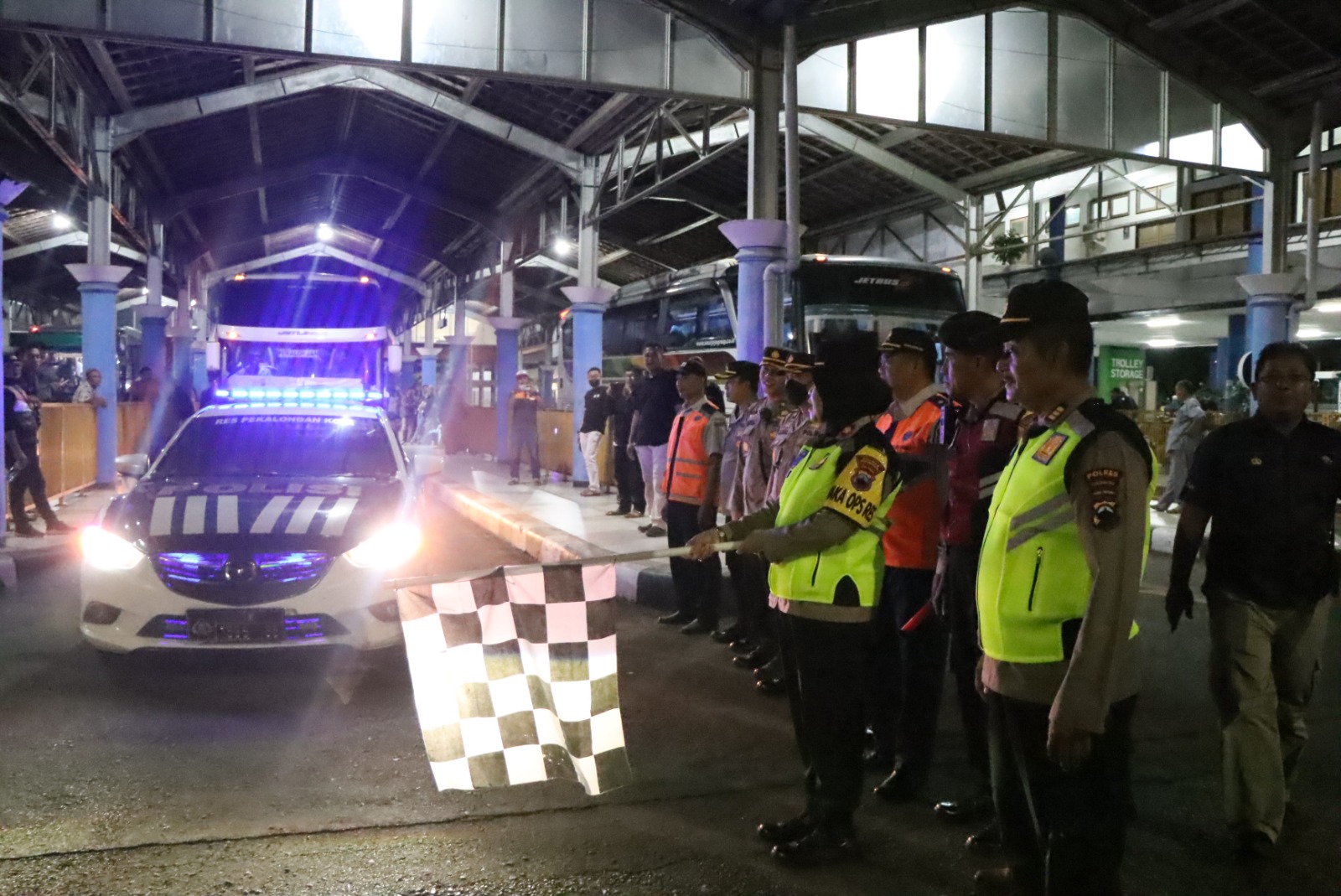 Senangnya Warga Ikuti Mudik Balik Presisi Gratis Polres Pekalongan Kota