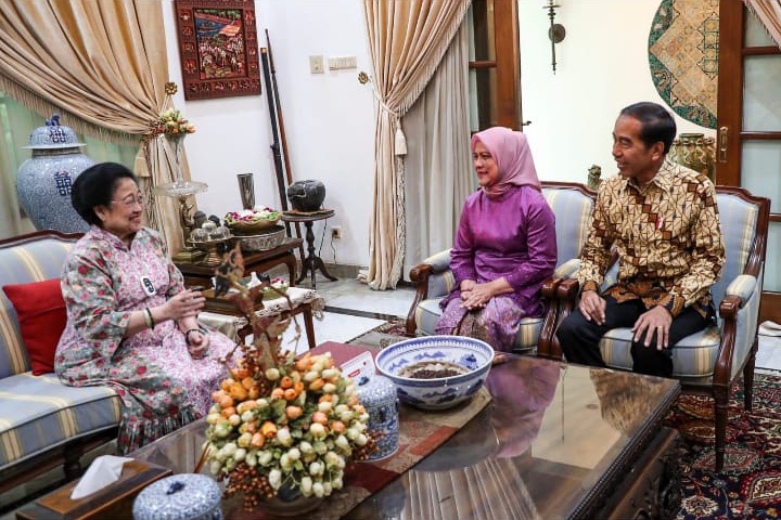 Presiden Jokowi Silaturahmi Dikediaman Presiden Ke-5 RI Megawati Soekarnoputri