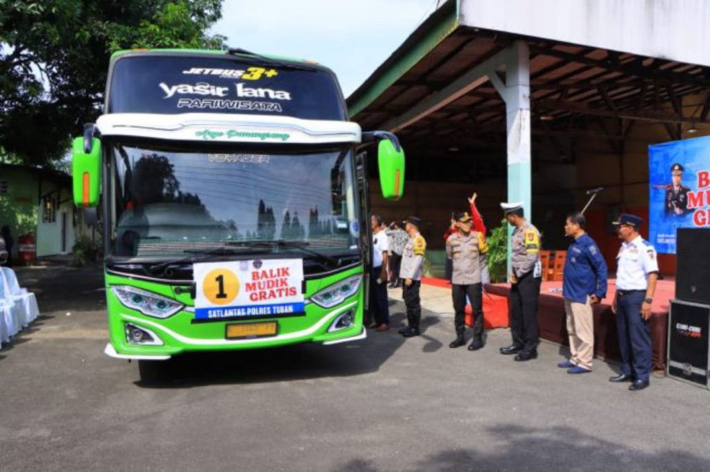 Polres Tuban Berangkatkan 175 Pemudik Balik Mudik Gratis Tujuan Jakarta