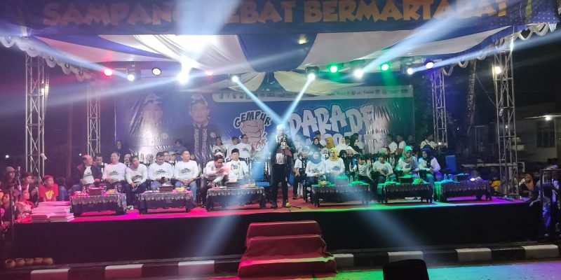 Bupati Dan Wakil Bupati Sampang Lepas Pergelaran Parade Musik Tradisional Combodug Tahun 2023