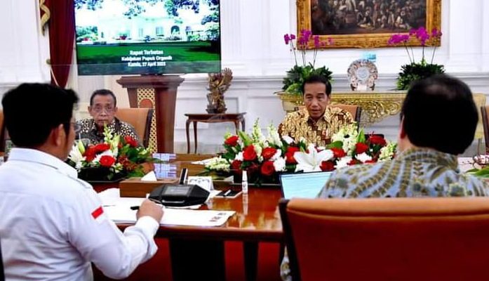 Presiden Jokowi Dorong Penggunaan Pupuk Organik, Presiden Minta Mentan Sesuaikan Aturan Pupuk Subsidi