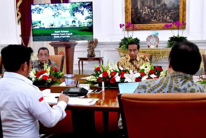 Presiden Jokowi Dorong Penggunaan Pupuk Organik, Presiden Minta Mentan Sesuaikan Aturan Pupuk Subsidi