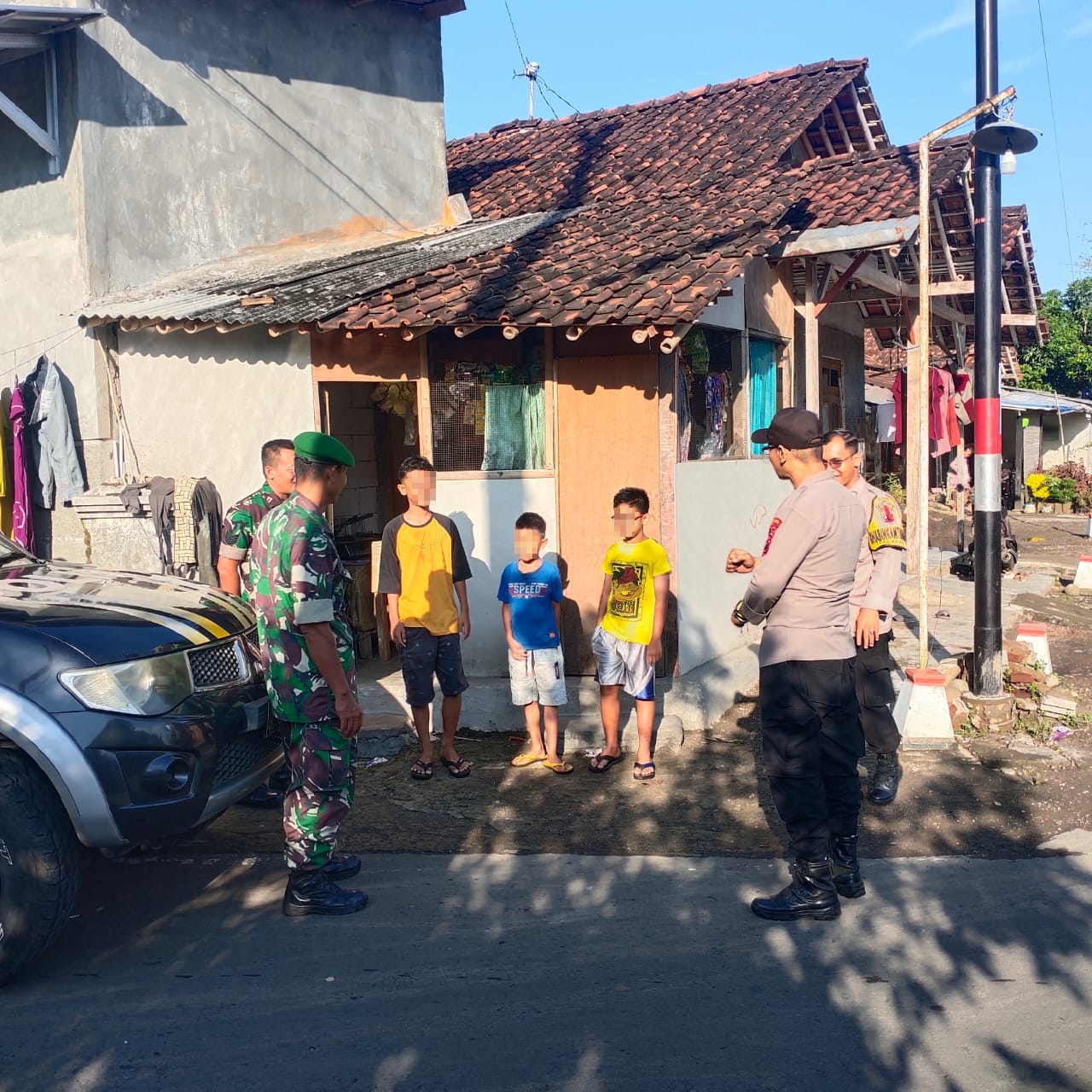 Patroli Gabungan TNI-Polri, Antisipasi Gangguan Kamtibmas di Wilayah Kajen