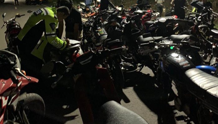 Polisi Amankan Ratusan Motor Diduga Untuk Balap Liar di Jalur JLS Tulungagung
