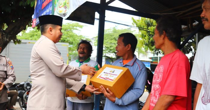 Indahnya Berbagi, Kapolres Magetan Salurkan Bantuan Kemanusian Untuk Warga