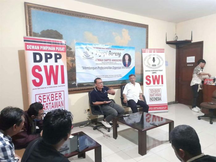 SWI Ngobrol Pintar dan Inspiratif Bareng Anggota Dewan Pers