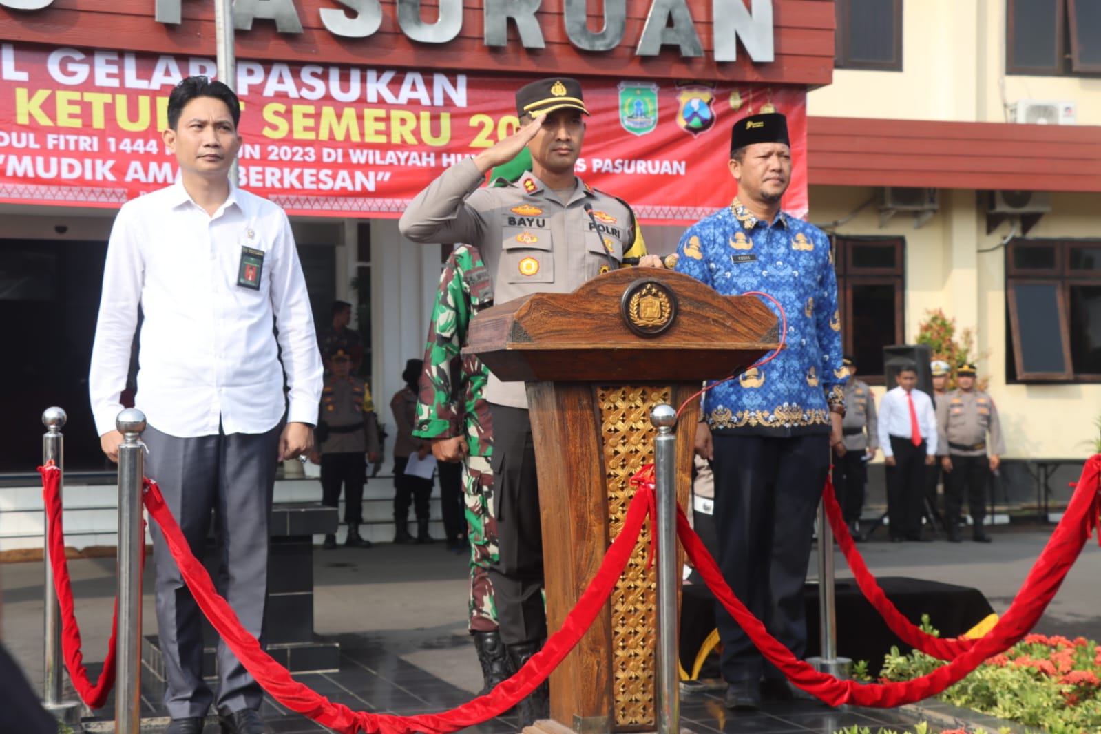 Jelang Pengamanan Idul Fitri 1444 H, Polres Pasuruan Gelar Apel Operasi Ketupat Semeru 2023 dan Pemusnahan Botol Miras