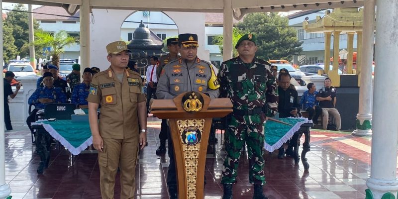 Forkopimda Lumajang Apel Gelar Pasukan Operasi Ketupat Semeru 2023