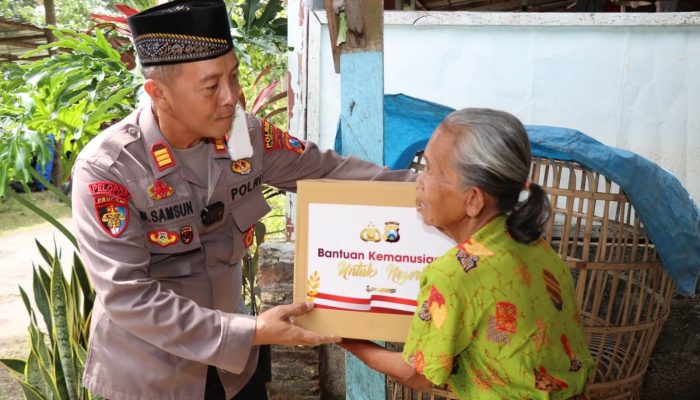 Polri Peduli, Polres Tulungagung Berikan Bantuan Sosial Untuk Warga