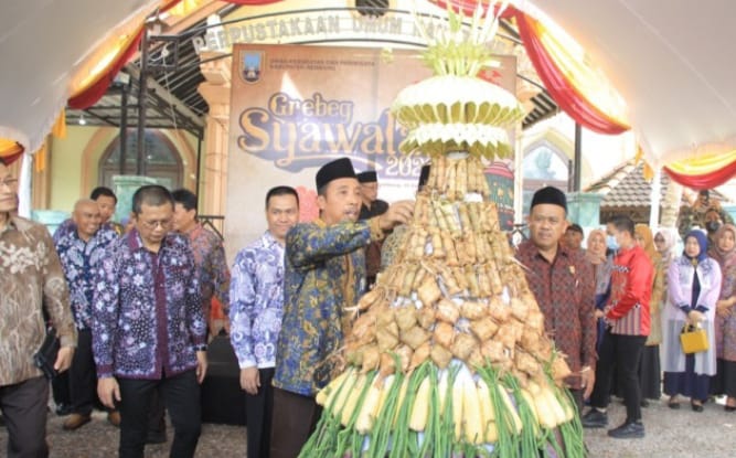 Pengunjung Grebeg Syawalan Nyaris 10 Ribu Orang,Omzet Tembus Puluhan Milyar Rupiah