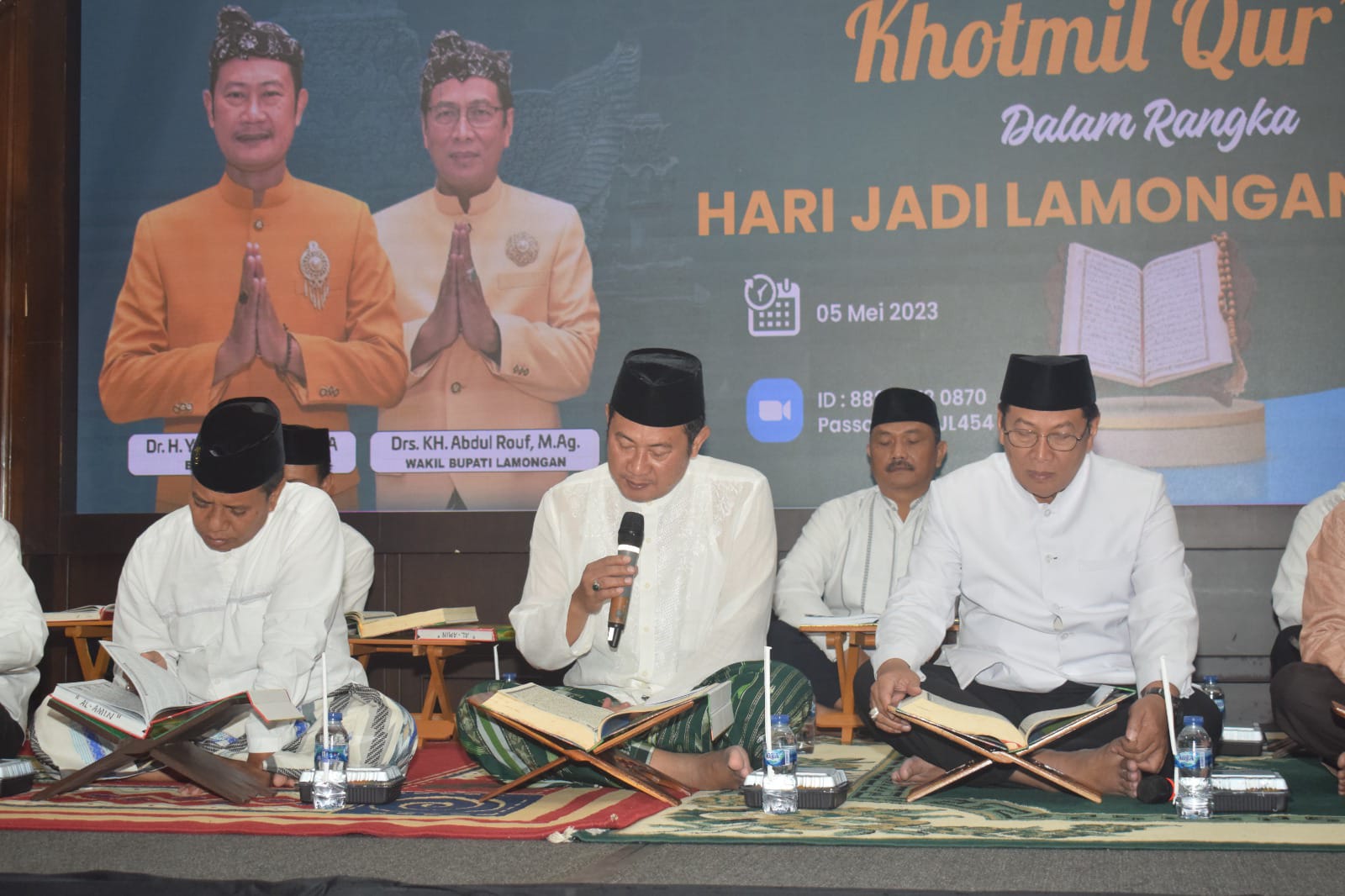 Peringatan Hari Jadi Lamongan Ke-454 Gemakan Khotmil Our’an di Pendopo Lokatantra 