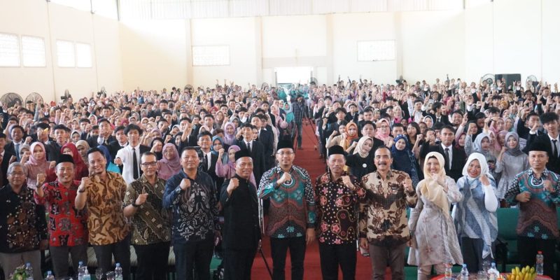 Wisuda Purna Siswa SMAN 4, Bupati Sidoarjo: 40 Persen Kesuksesan Ditentukan Dari Besarnya Effort