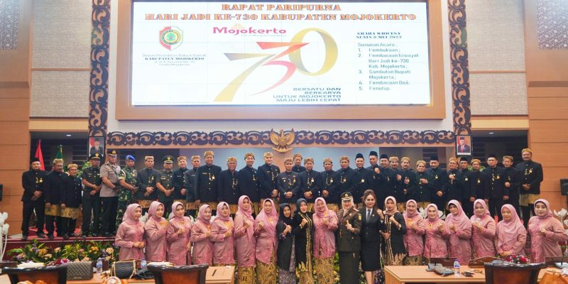 Gelar Rapat Paripurna Peringatan Hari Jadi Kabupaten Mojokerto ke-730, Bupati Mojokerto Sampaikan Sederet Prestasi dan Pembangunan di Bumi Majapahit