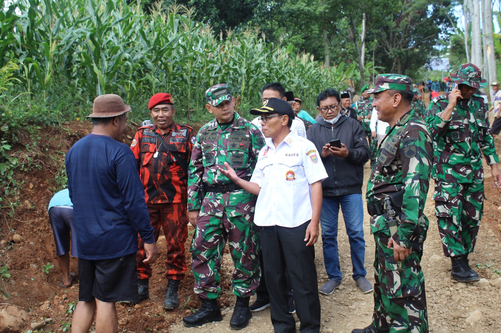 Akses Jalan Tembus Banyuputih Gringsing Dibuka