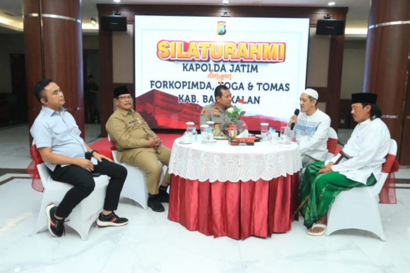 Jelang Pilkades Serentak, Kapolda Jatim Gelar Silaturahmi Toga Dan Tomas Kabupaten Bangkalan