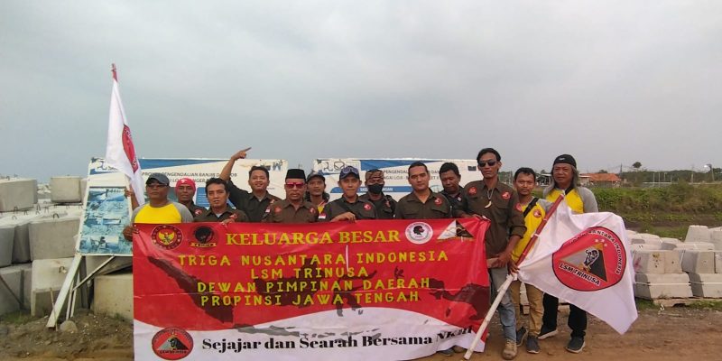 Spanduk di Rusak Kuasa Hukum Haji Subhan Lapor Ke Polsek Batang