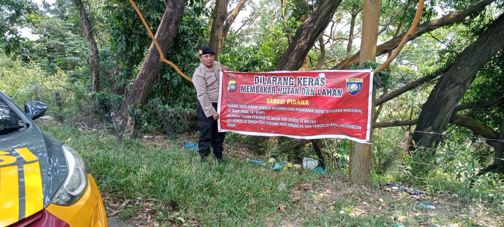 Antisipasi Kebakaran Hutan dan Lahan, Polsek Batu Ampar Gencar Sosialisasi Karhutla Kepada Warga Batu Ampar