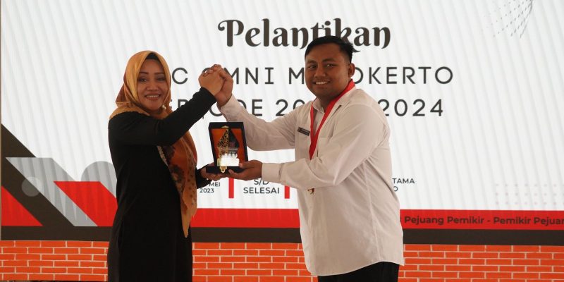 Hadiri Pelantikan DPC GMNI Mojokerto, Bupati Harap Dapat Wujudkan Kemajuan dan Kejayaan Mojokerto