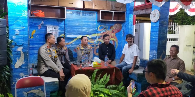 Polrestabes Surabaya Gelar Cangkrukan Kamtibmas Ciptakan Situasi Kondusif