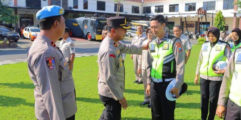 Wakapolres Jombang Pimpin Gaktiplin Anggota Polri dan ASN Guna Untuk tingkatkan Kedisplinan
