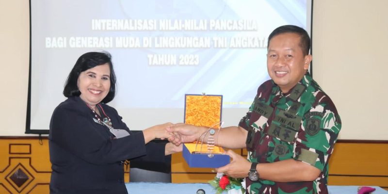 Internalisasi Nilai-Nilai Pancasila Bagi Generasi Muda Dan Keluarga TNI AL