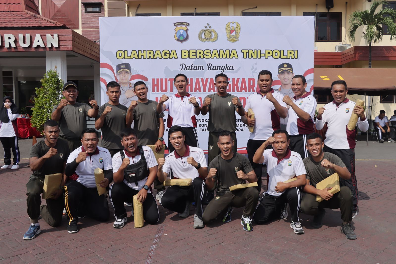 Tingkatkan Sinergitas TNI-Polri, Polres Pasuruan Gelar Olahraga Bersama