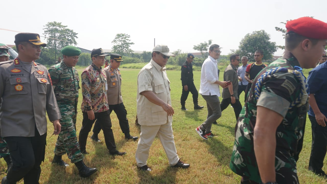 Kunker di Kota Pekalongan, Menhan Prabowo Tegaskan TNI,Polri, Aparat dan Masyarakat Jangan Mau Diprovokasi