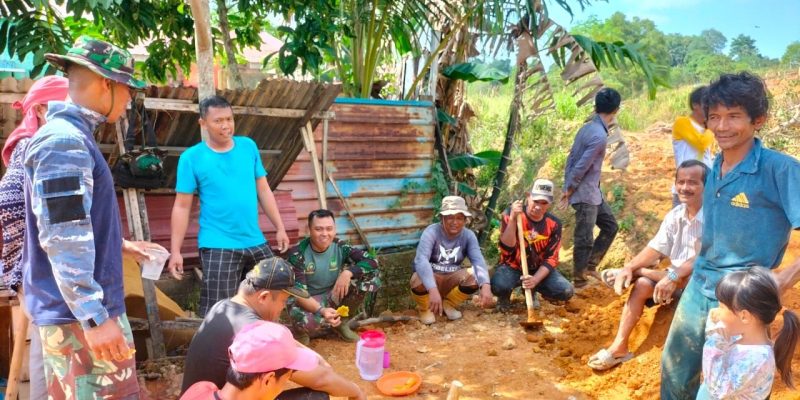 Personel TMMD dan Warga Kavling Seraya Sambau Rayakan Hari Kebangkitan Nasional Dengan Sukacita