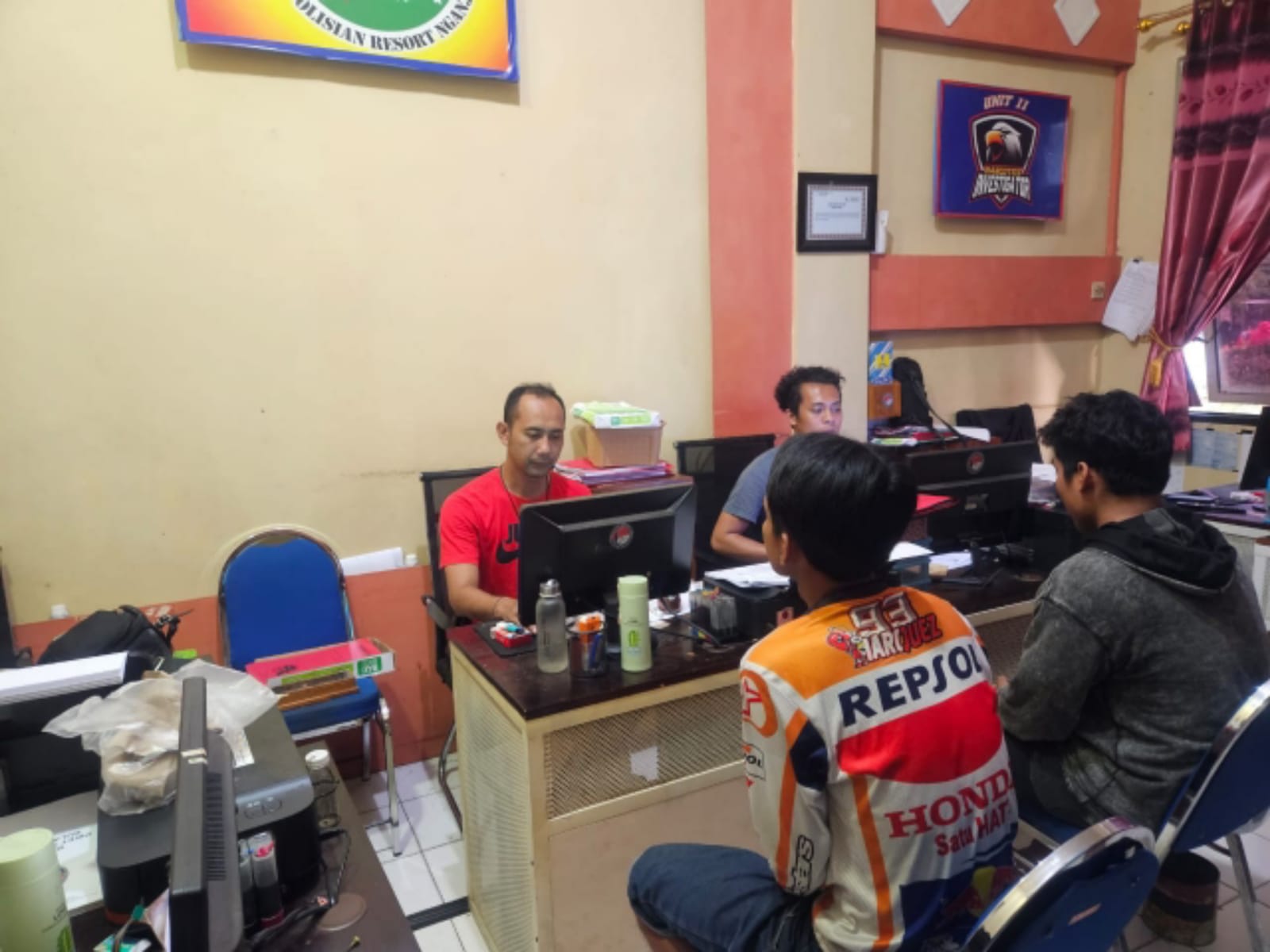 Diduga Edarkan Pil Koplo, Kuli Bangunan Ditangkap Satresnarkoba Polres Nganjuk.