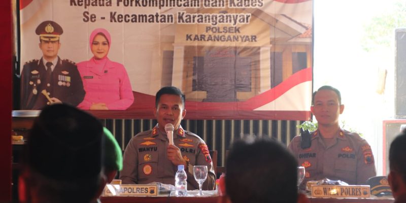 Kunjungi Polsek Karanganyar dan Lebakbarang, AKBP Wahyu Rohadi Ajak Warga Jaga Kamtibmas Tetap Kondusif