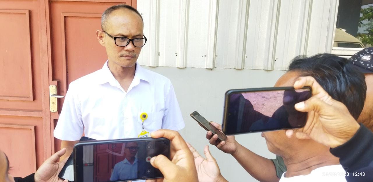 Pertanyakan Soal Keabsahan Tanda tangan, Karnoto Datangi BPN Batang