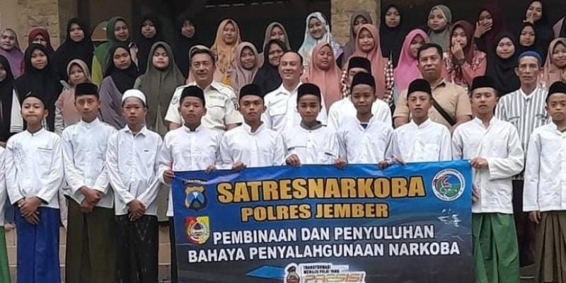 Polres Jember Gandeng Pondok Pesantren Laksanakan Program Bersinar