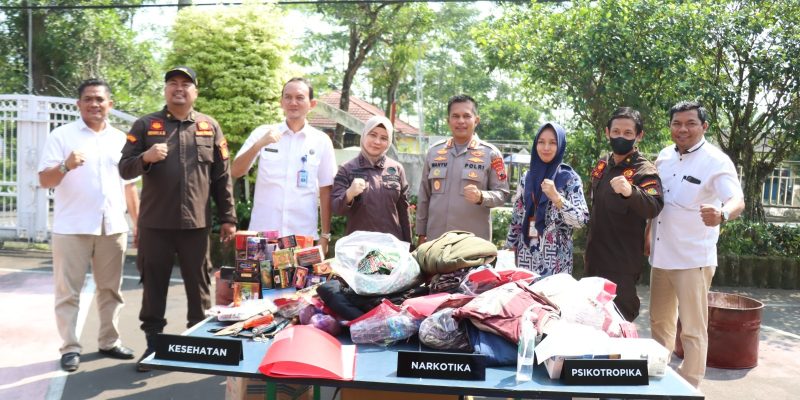 Kapolres Hadiri Pemusnahan Barang Bukti Tahun 2023 di Kejaksaan Negeri Kabupaten Pekalongan
