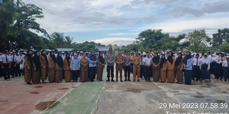 Unit Binmas Polsek Batu Ampar Melaksanakan Binluh di SMPN 45 Kelurahan Tanjung Kota Batam