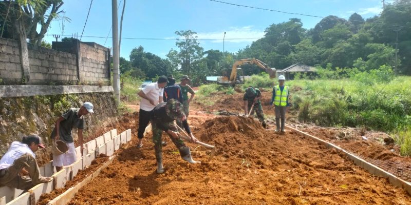 Tahapan Pengerjaan Fisik Semenisasi Jalan di Kavling Seraya Akan Selesai Dalam Waktu Dekat