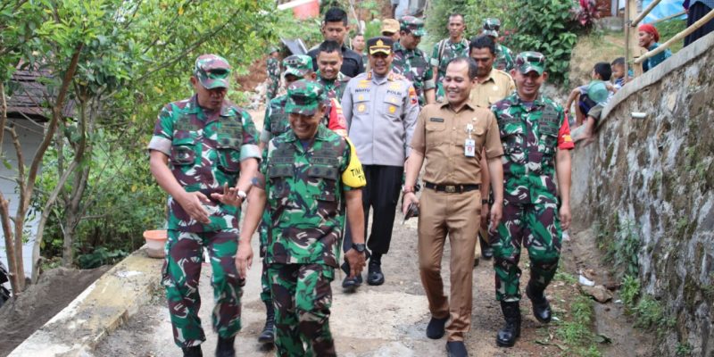 Kapolres Pekalongan Hadiri Giat Pengawasan dan Evaluasi TMMD Reguler Ke – 116 Desa Wangkelang