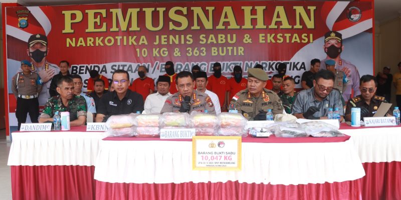 Kapolresta Barelang Musnahkan Narkotika Jenis Shabu 10.049,59 Gram dan Ekstasi 363 Butir
