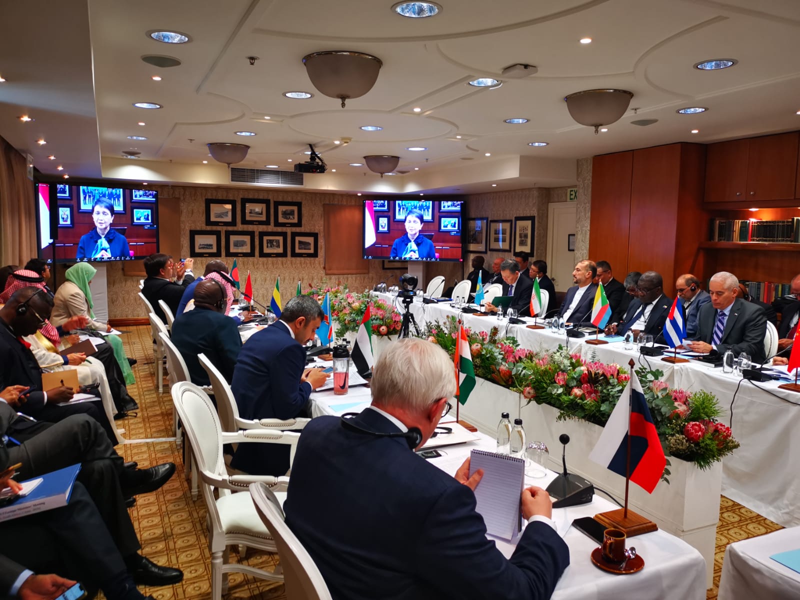 Menlu Ajak BRICS Perjuangkan Hak Pembangunan Setiap Negara