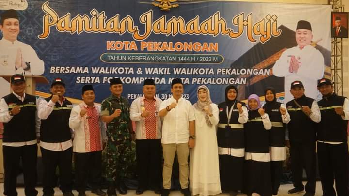 315 CJH Asal Kota Pekalongan Di Berangkatkan