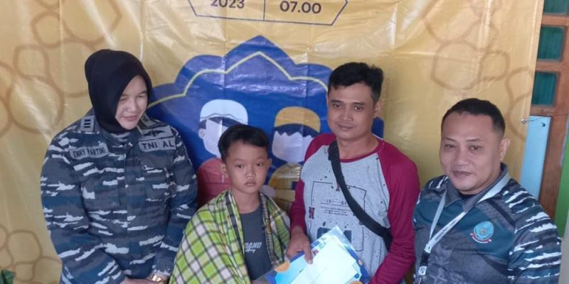 Ikatan Alumni SMAN 9 Semarang Gelar Bakti Sosial Khitan Massal