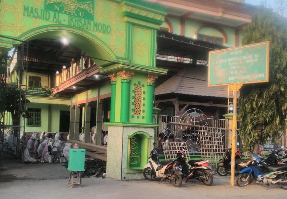 Masjid Al – Ikhsan Desa Mojorejo Hari Ini Melaksanakan Sholat Idhul Adha