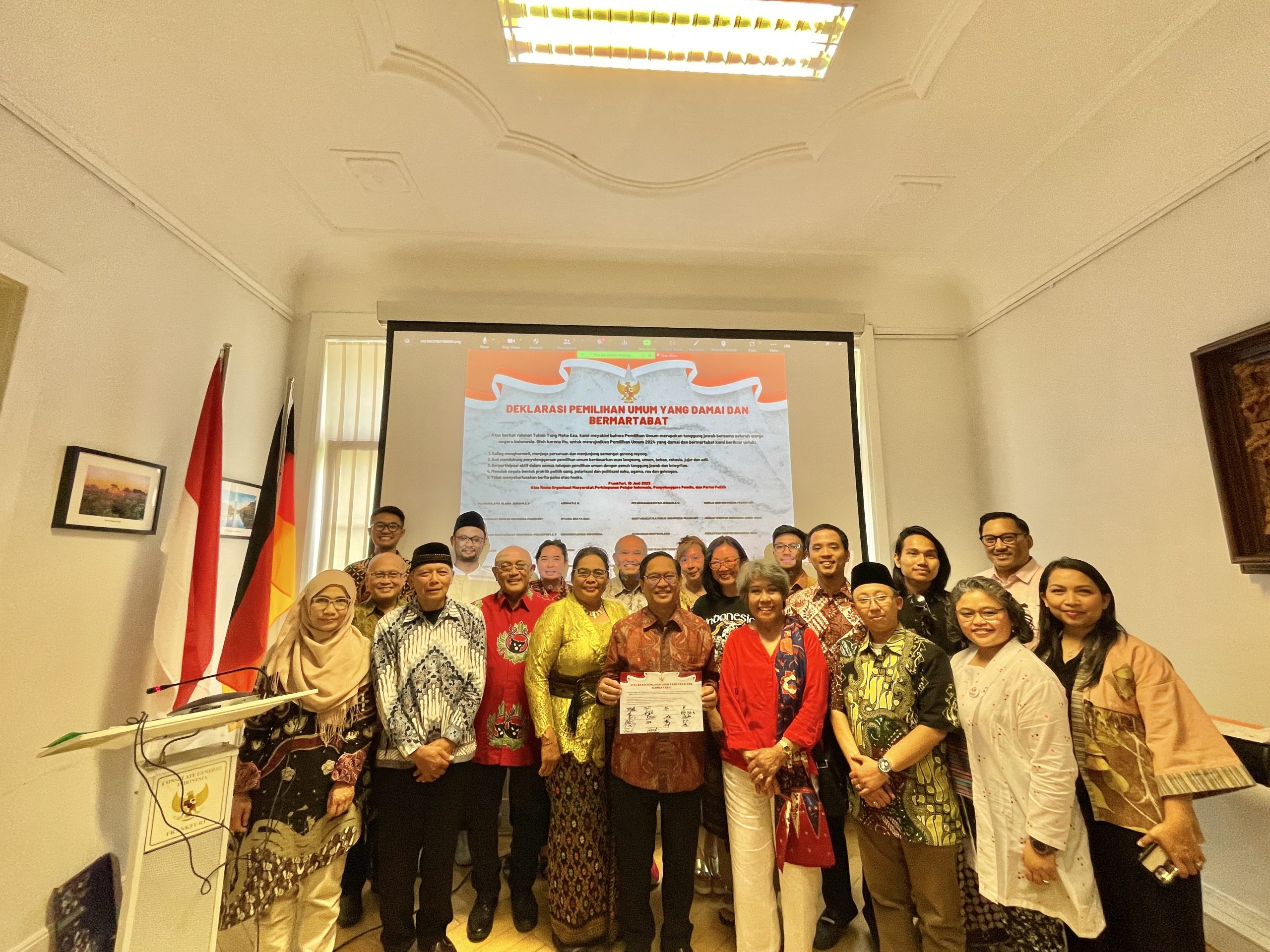 Hadiri Deklarasi Pemilu Damai, Konjen Frankfurt Ajak Komponen Masyarakat Indonesia Bumikan Nilai-Nilai Pancasila