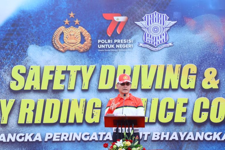 Kakorlantas Polri Minta Anggota Menjadi Teladan Berlalu Lintas