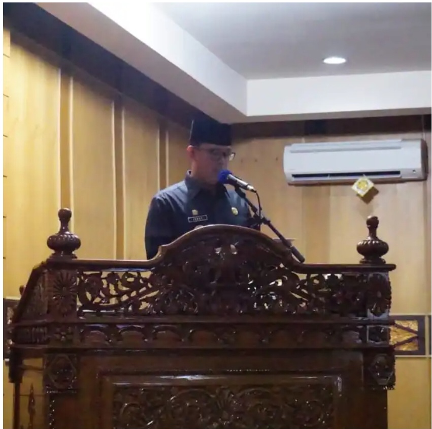 Pengesahan Raperda OKU Tahun 2023  DPRD OKU Menggelar Rapat Paripurna  