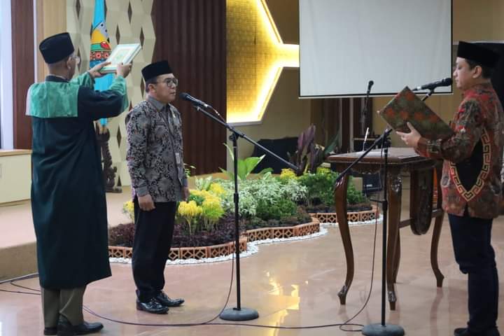 Aaf Resmi Lantik Nur Priyantomo Jadi Sekda Kota Pekalongan